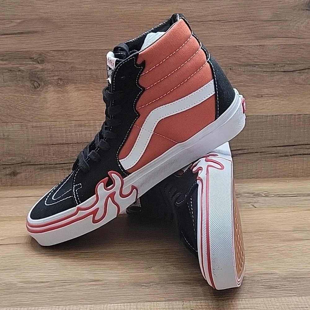 Van's SK8-Hi Flame in the box no lid authentic uper textile and leather.